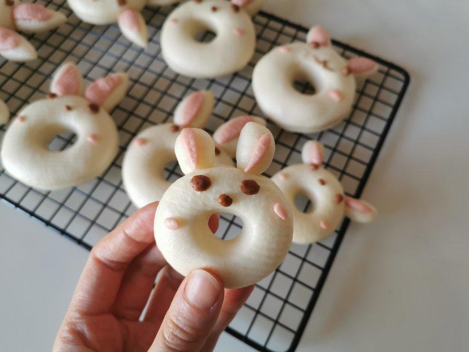 小兔子甜甜圈馒头