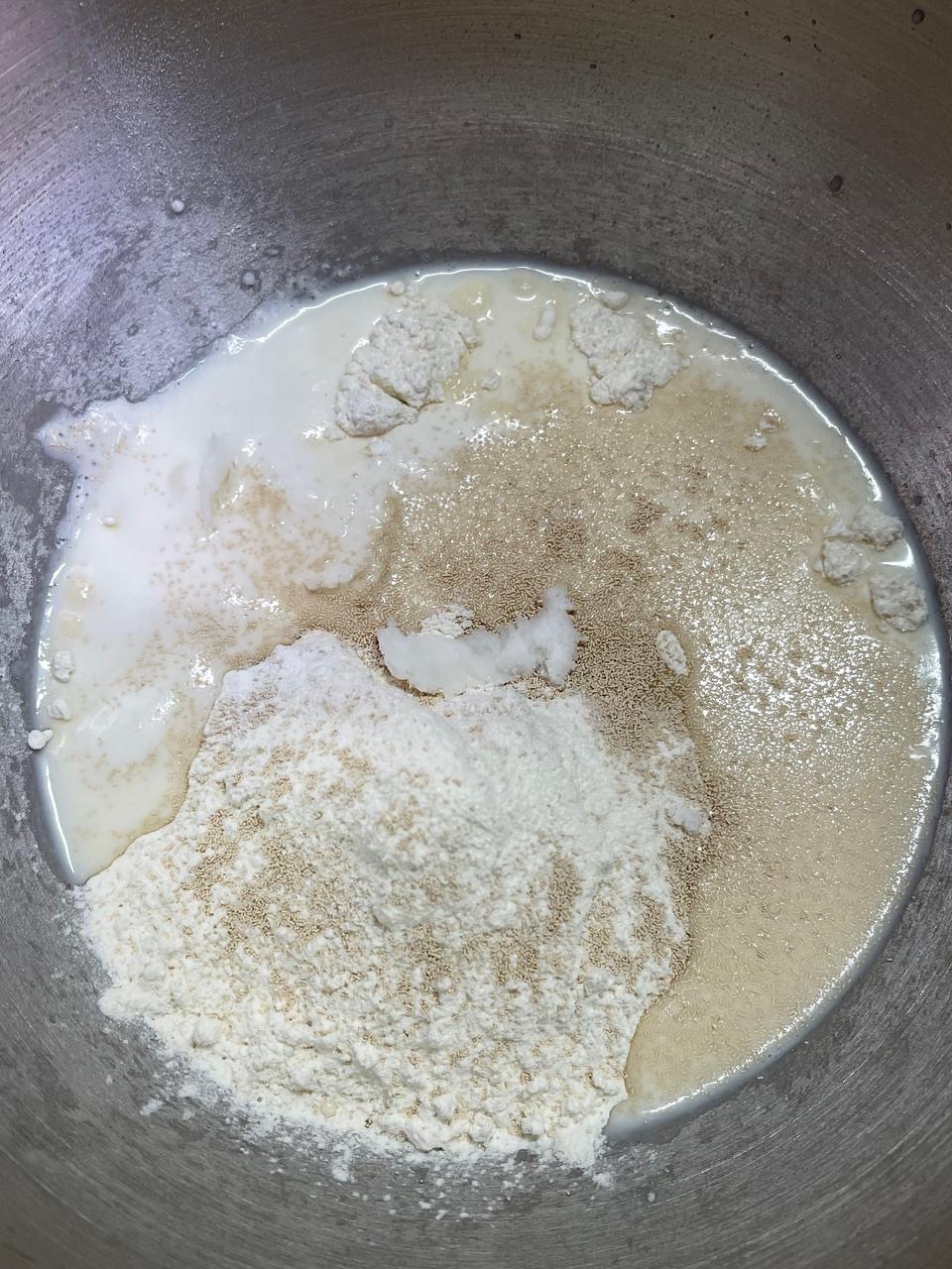 纯奶手撕吐司的做法 步骤1