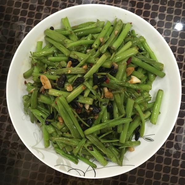 豆豉尖椒空心菜