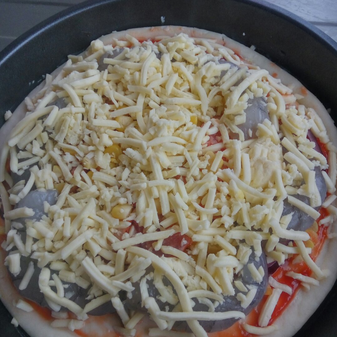 厚底鲜虾培根披萨