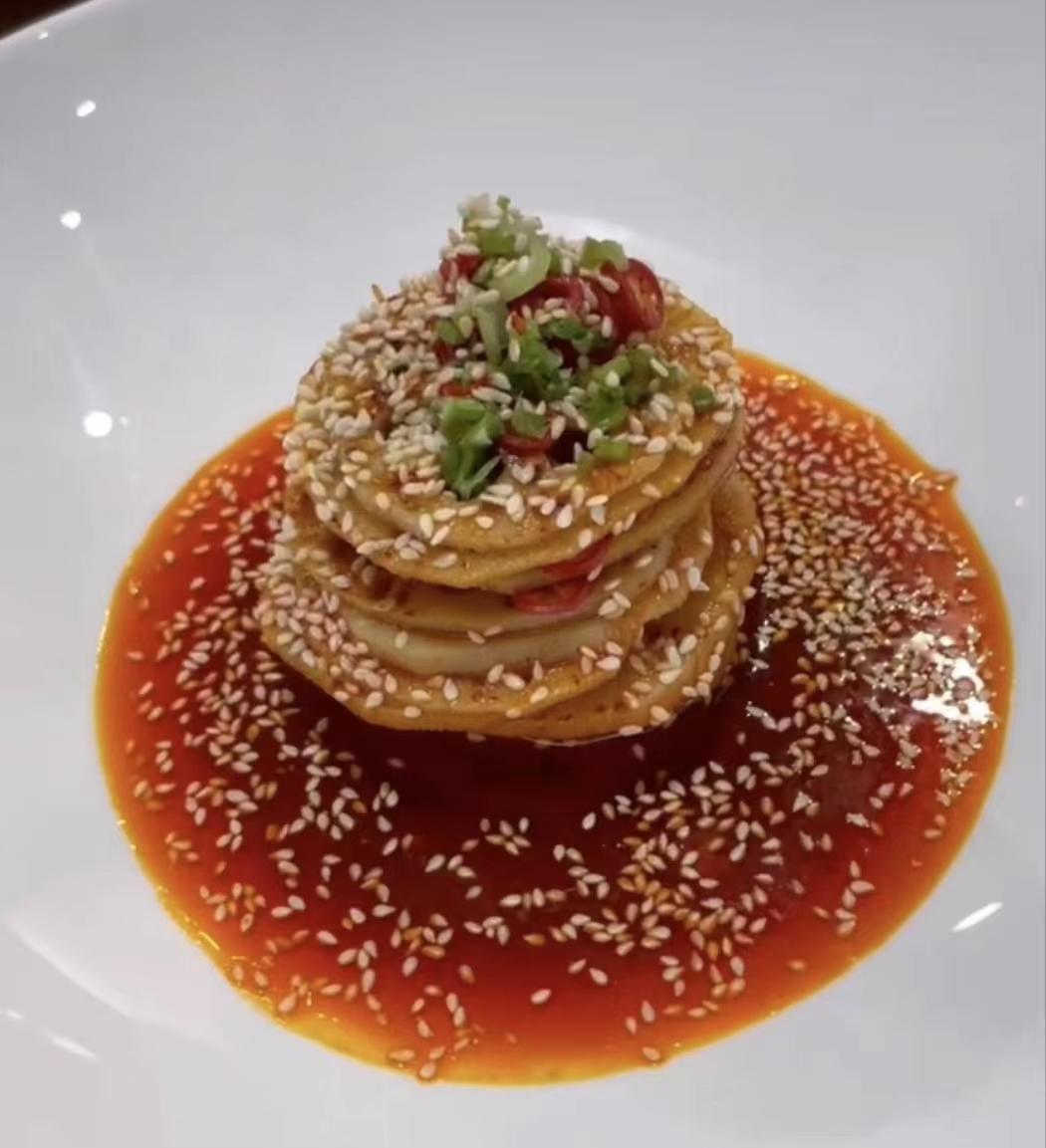 黄哈儿红油藕片的做法