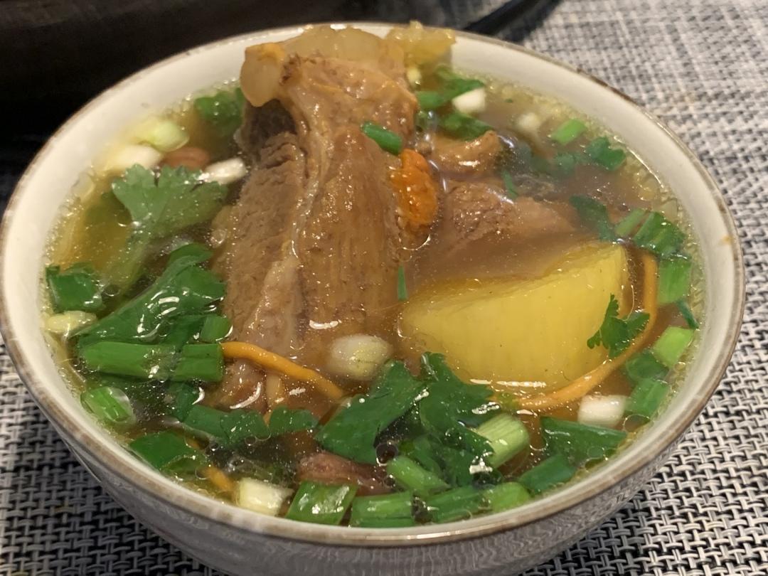 排骨山药汤