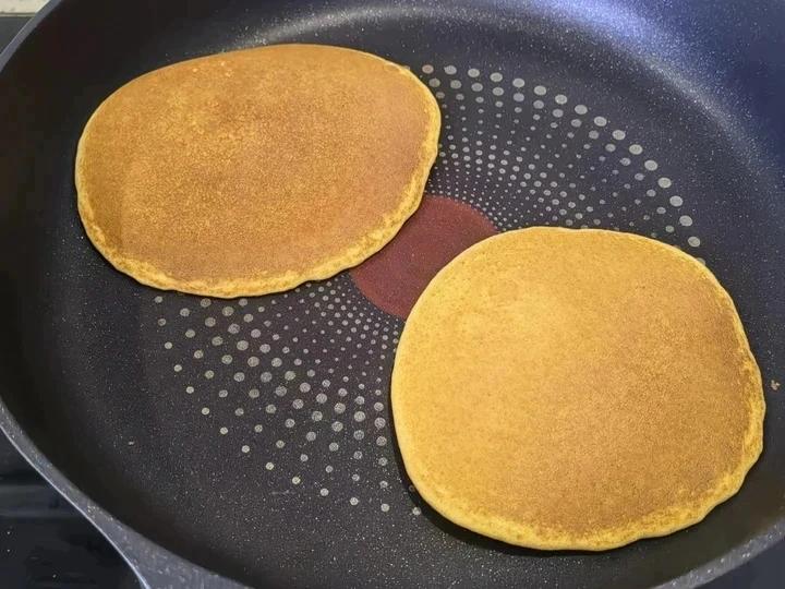 玉米面松饼，早起5分钟搞定，又软又健康