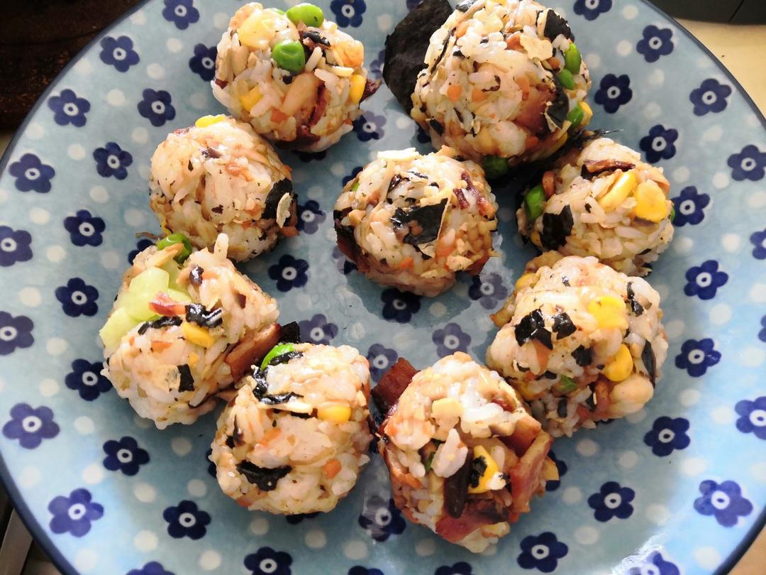 海苔饭团🍙