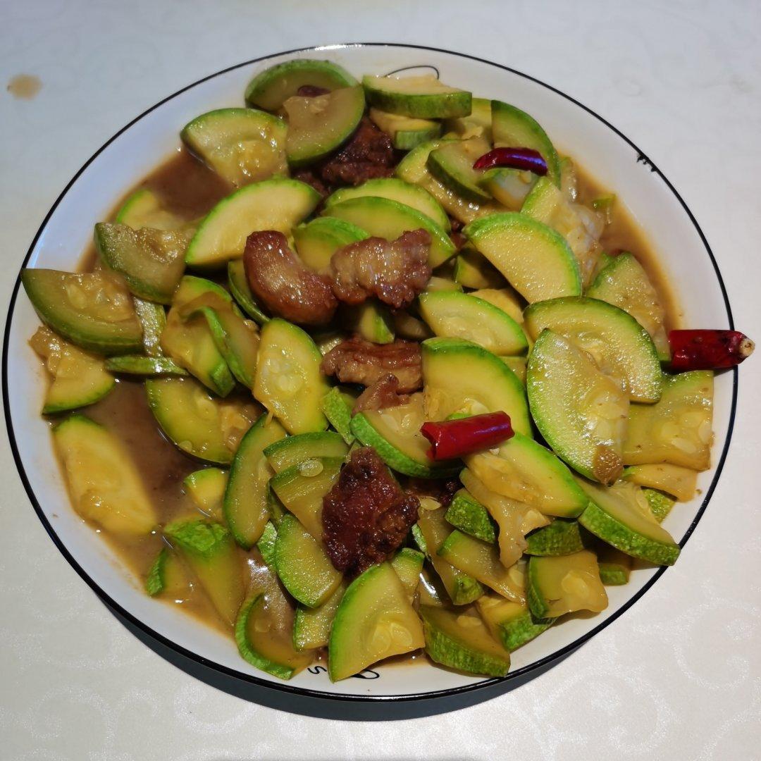 西葫芦炒肉片