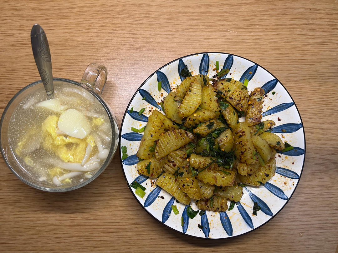 豆腐鲜虾菇菌汤