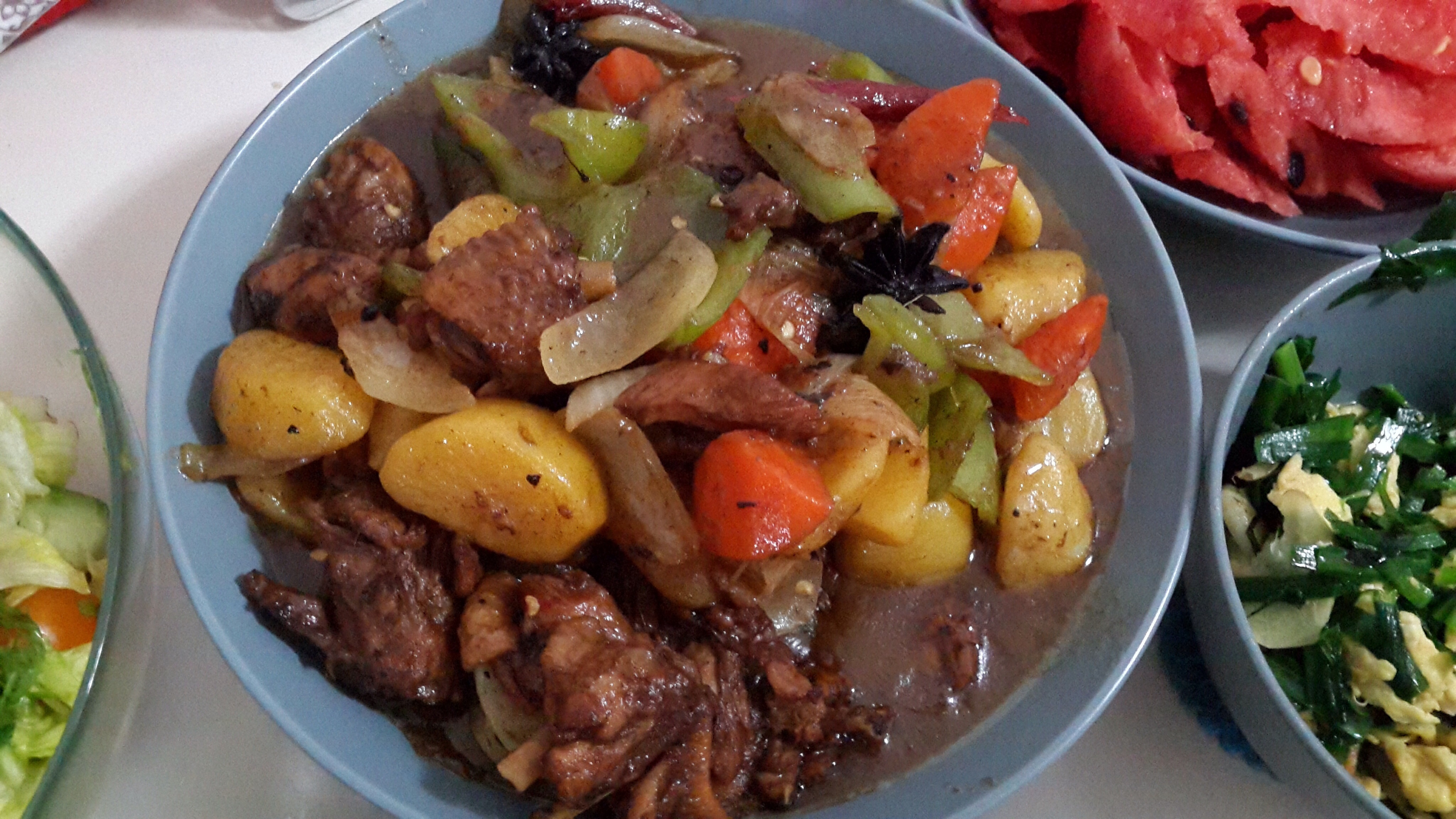 新疆沙湾大盘鸡