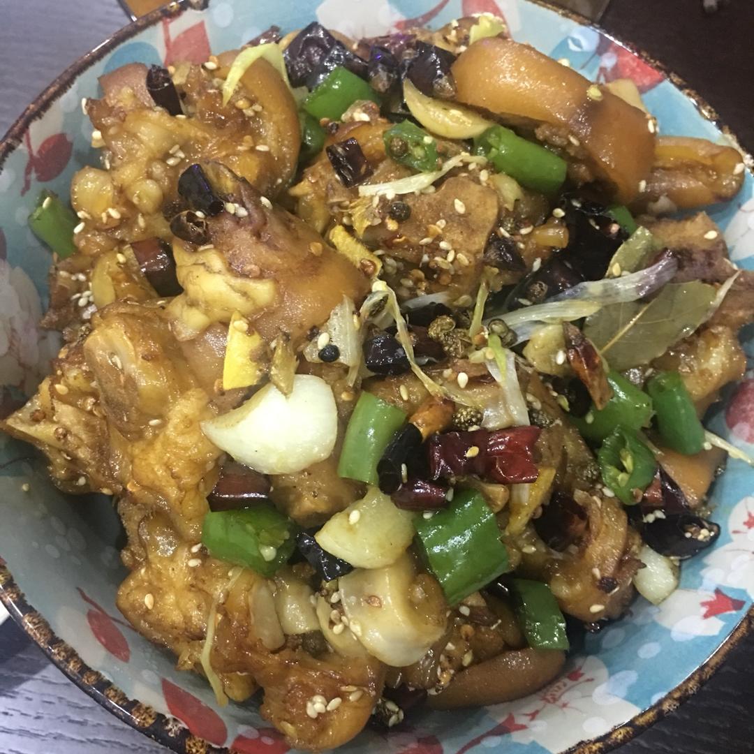 私房香辣猪蹄๑