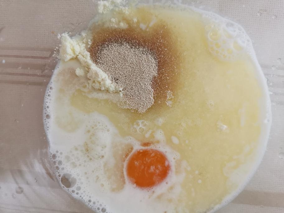 纯奶手撕吐司的做法 步骤1