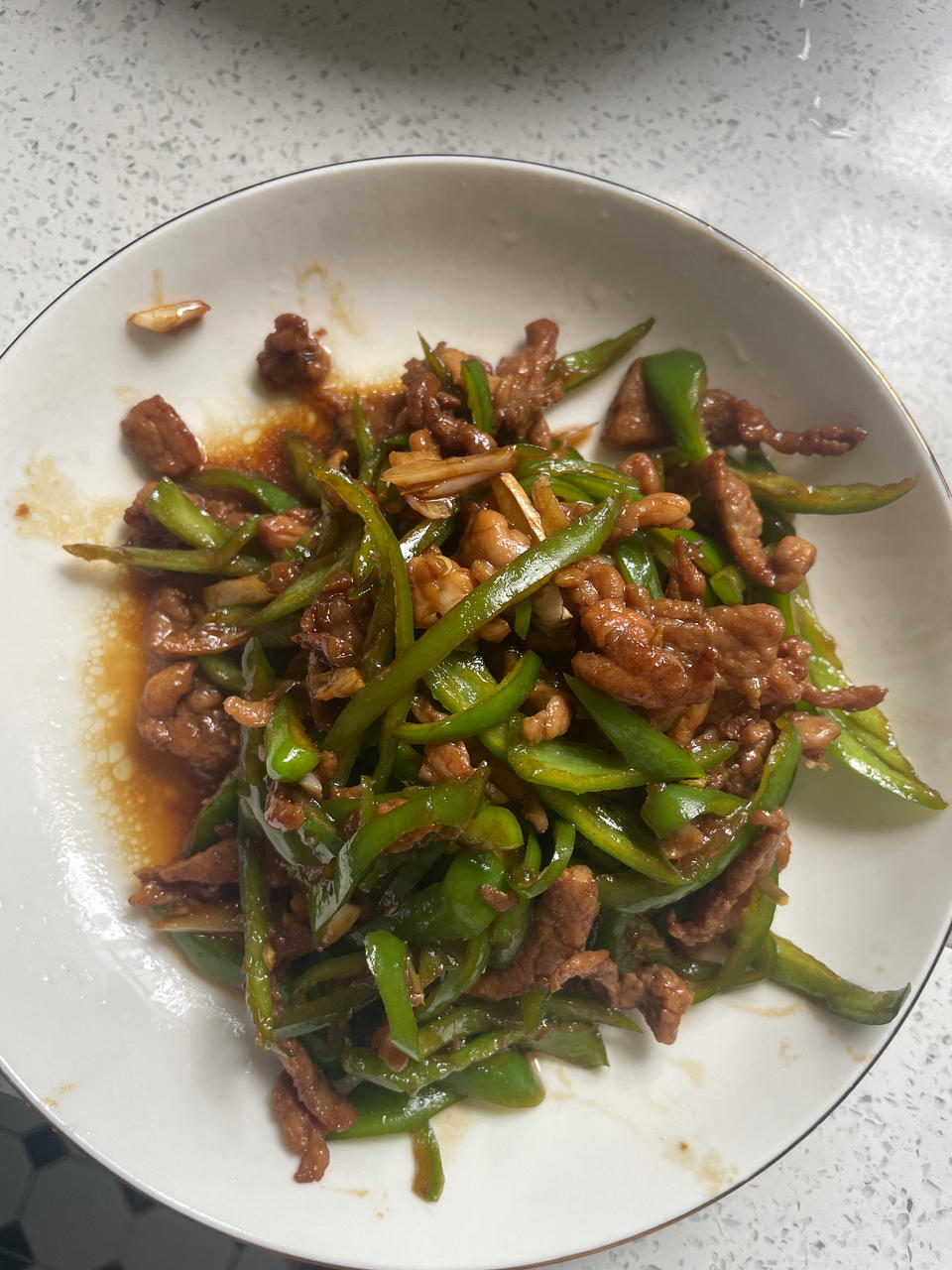 厨师长教你：“青椒肉丝”的正宗做法，色香味俱全