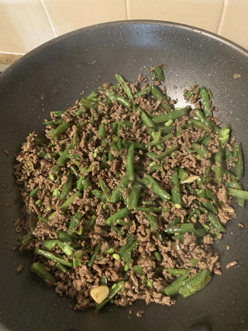 老丁的私房菜-干煸四季豆