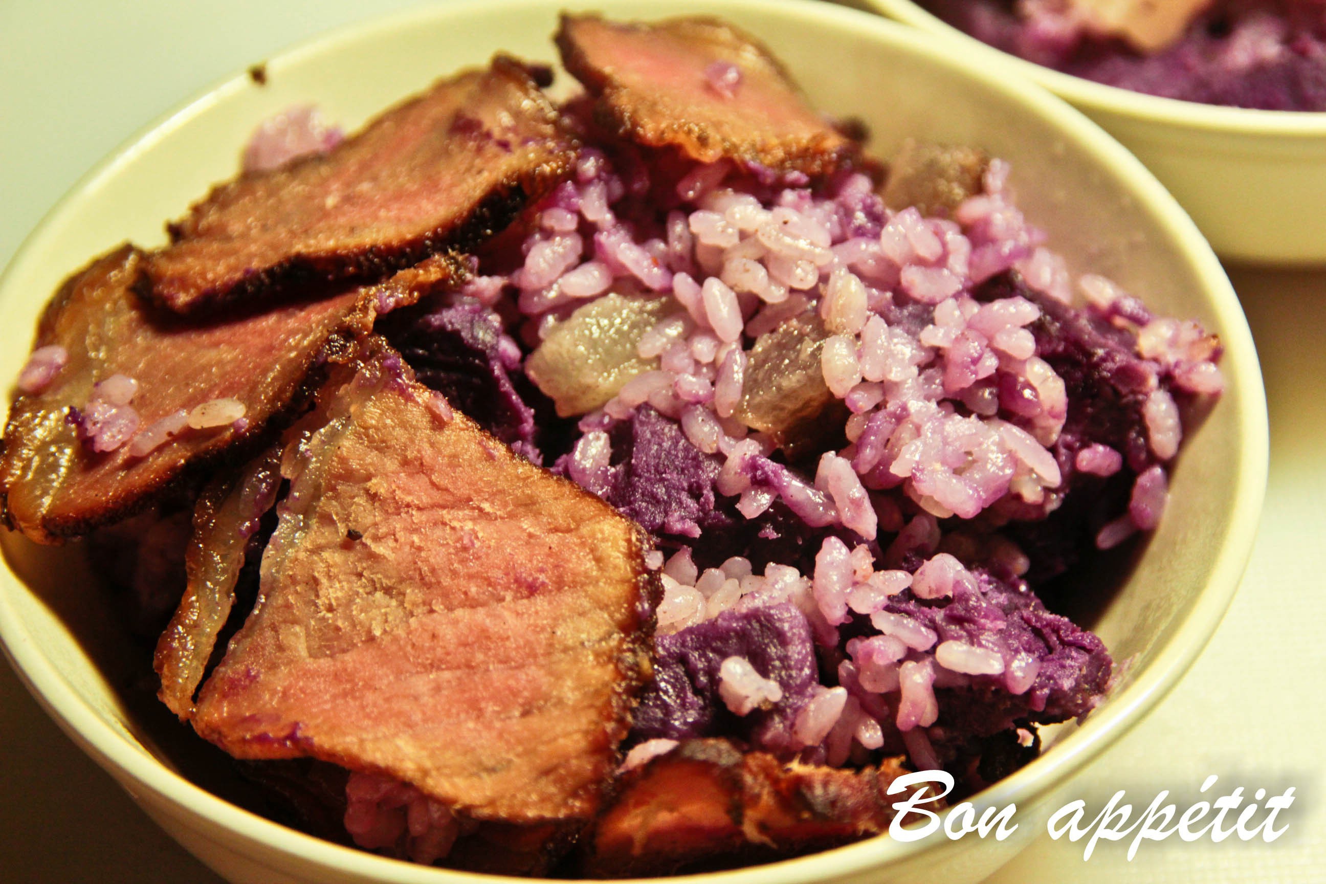紫薯腊肠焖饭