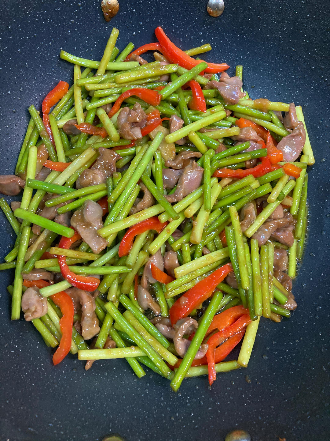 蒜薹炒鸡胗