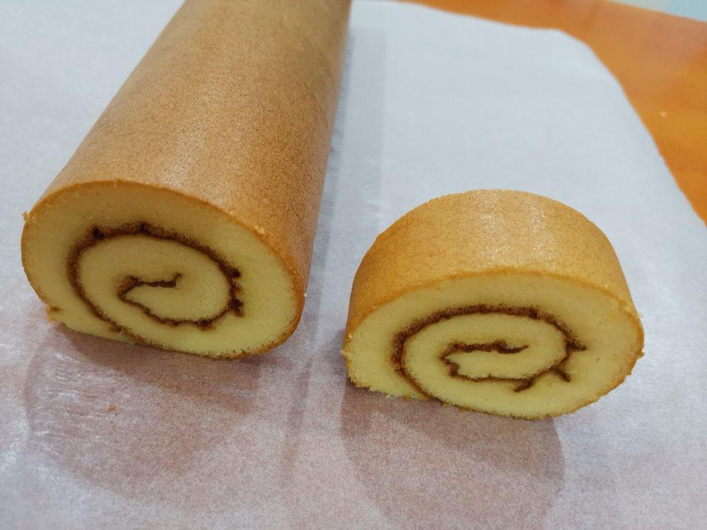 蛋糕卷这样做‼️不掉皮不开裂（小视频食谱）
