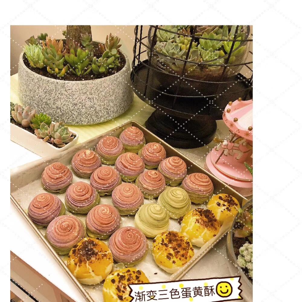 彩虹渐变蛋黄酥（无需揉出膜）