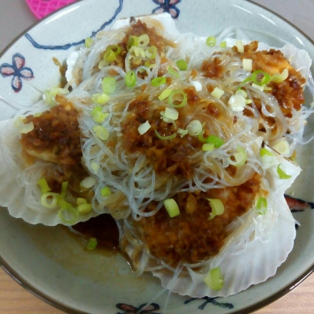 蒜蓉粉丝蒸扇贝