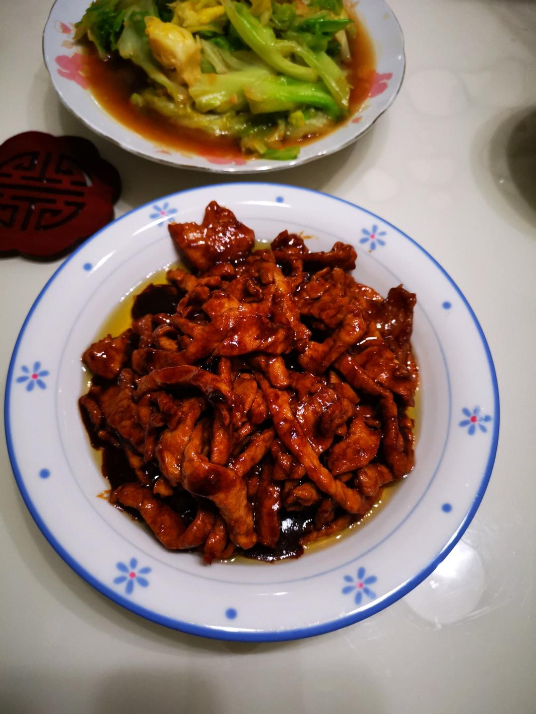 好吃到舔手的酱肉丝