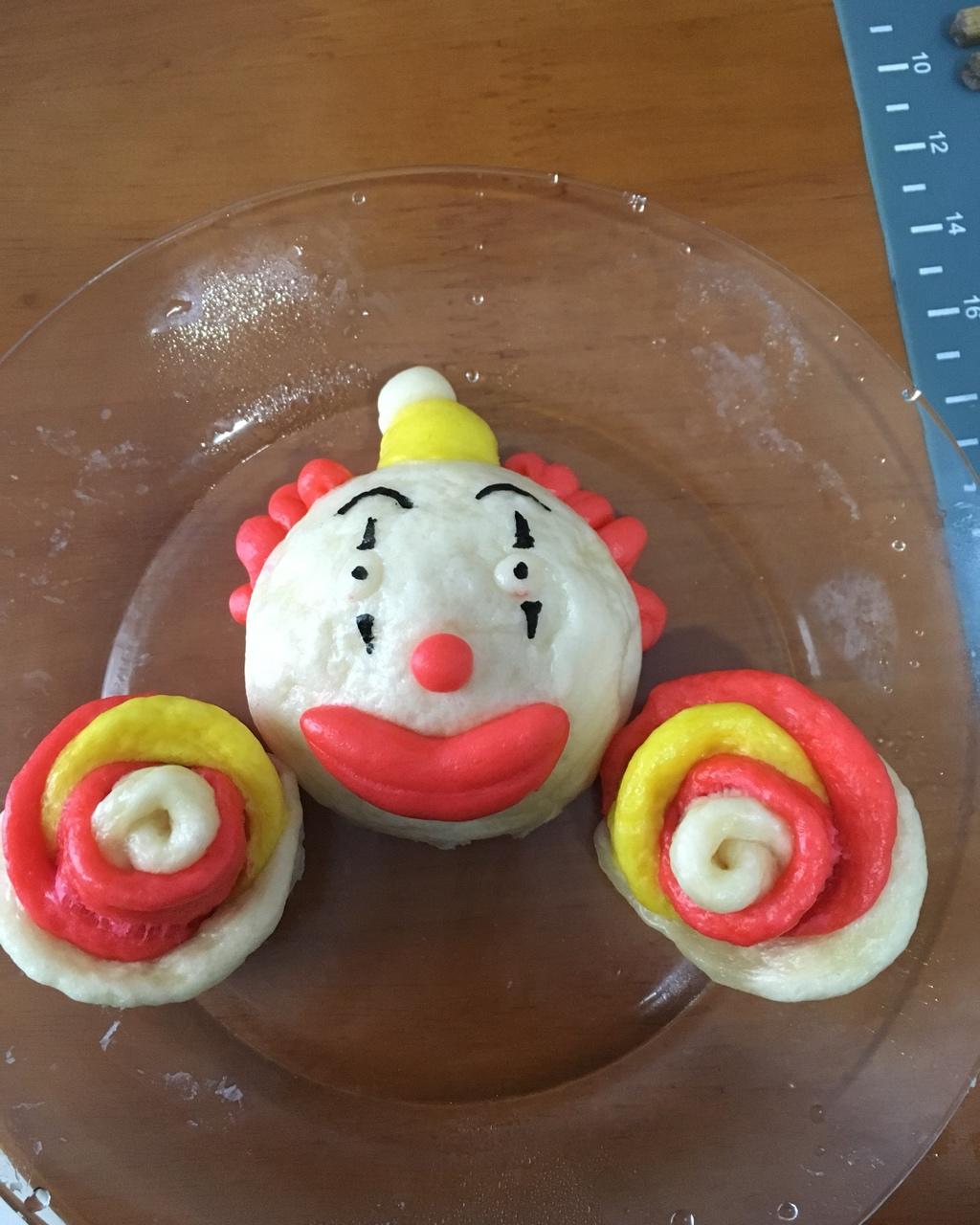 小丑馒头