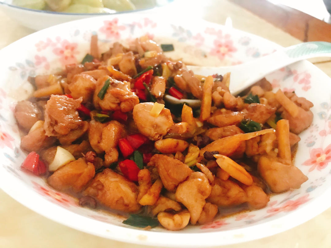 宫保鸡丁（家常做法）