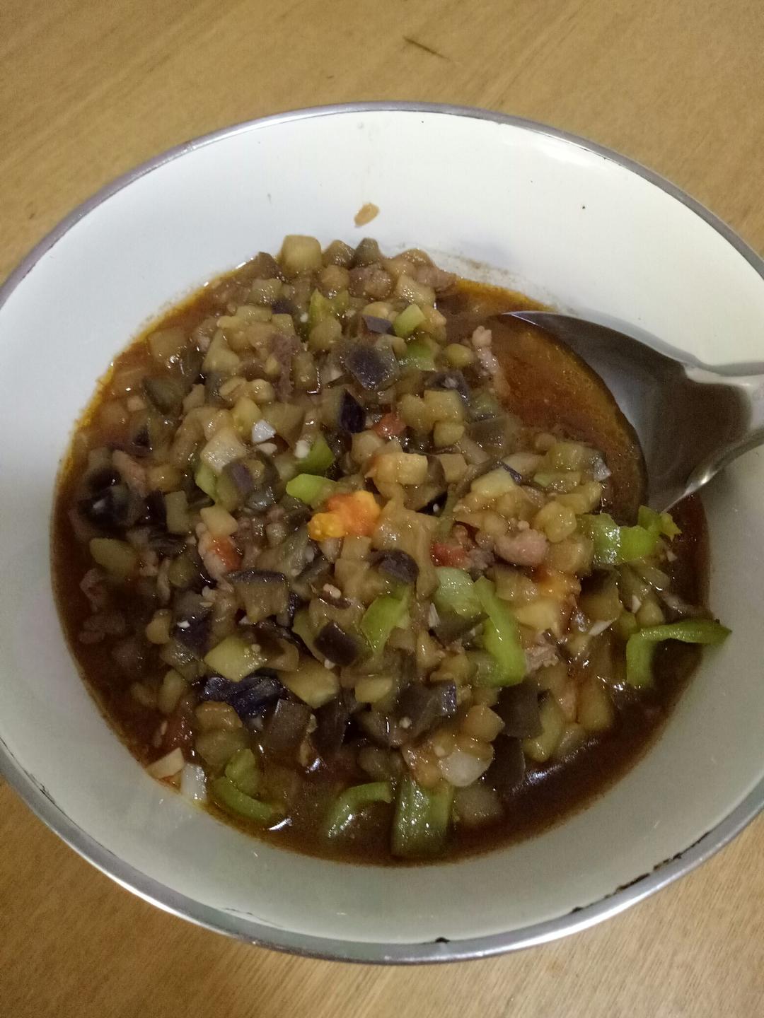 茄子肉丁打卤面