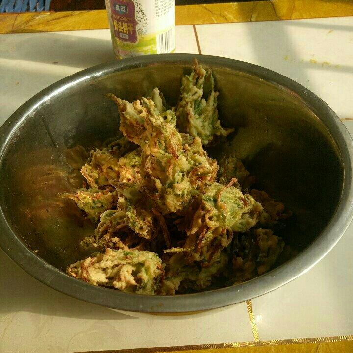 炸青萝卜丸子
