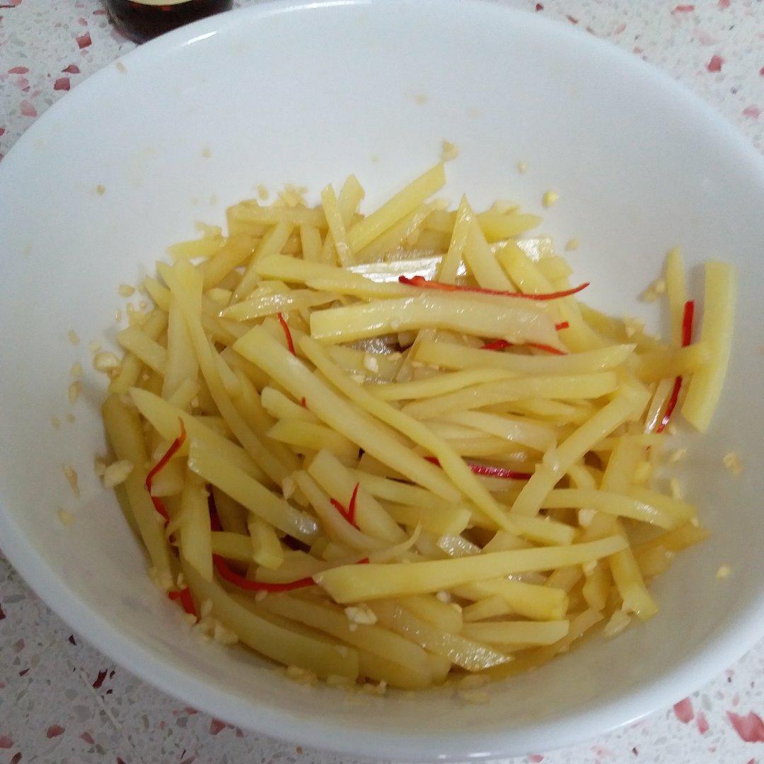 凉拌土豆丝
