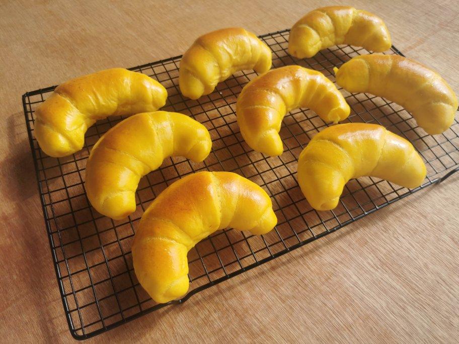南瓜牛角餐包