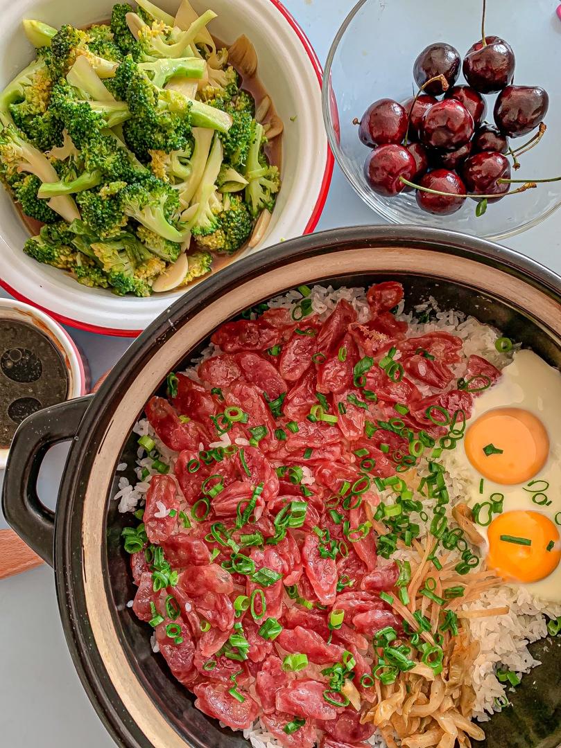 香肠煲仔饭