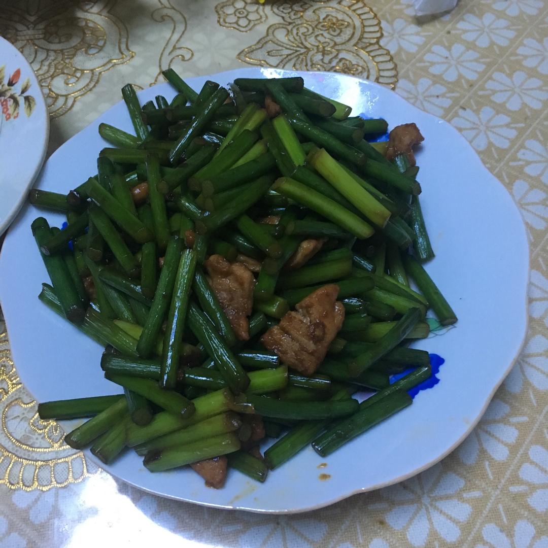 肉丝炒蒜苗