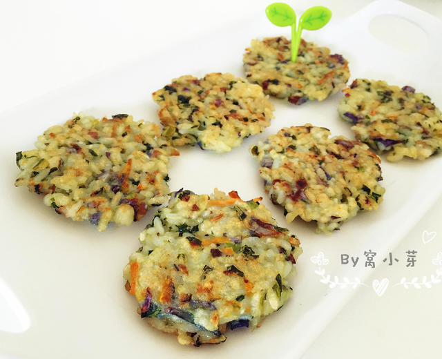 宝宝辅食：彩蔬小米饼—一站式解决宝宝吃饭和吃蔬菜的问题!12M+的做法