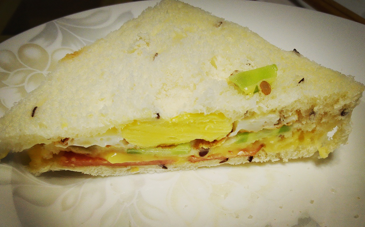 火腿芝士蛋三文治