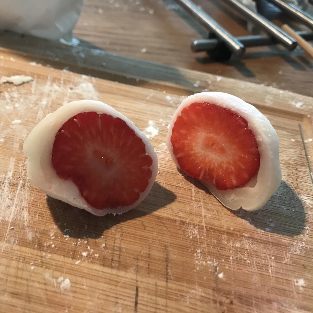 糯叽叽的草莓大福（超简单）