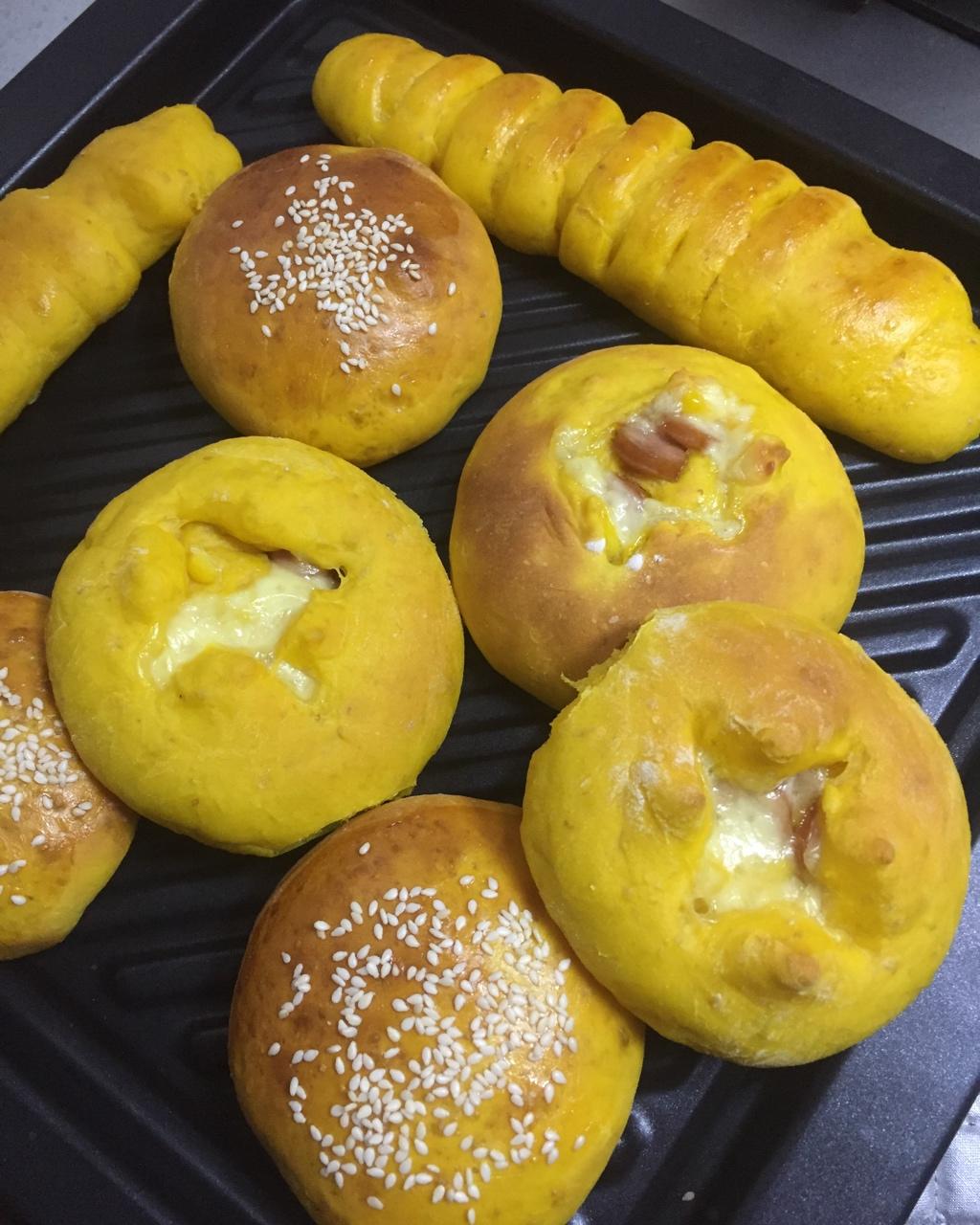 雨灵空间做的南瓜面包