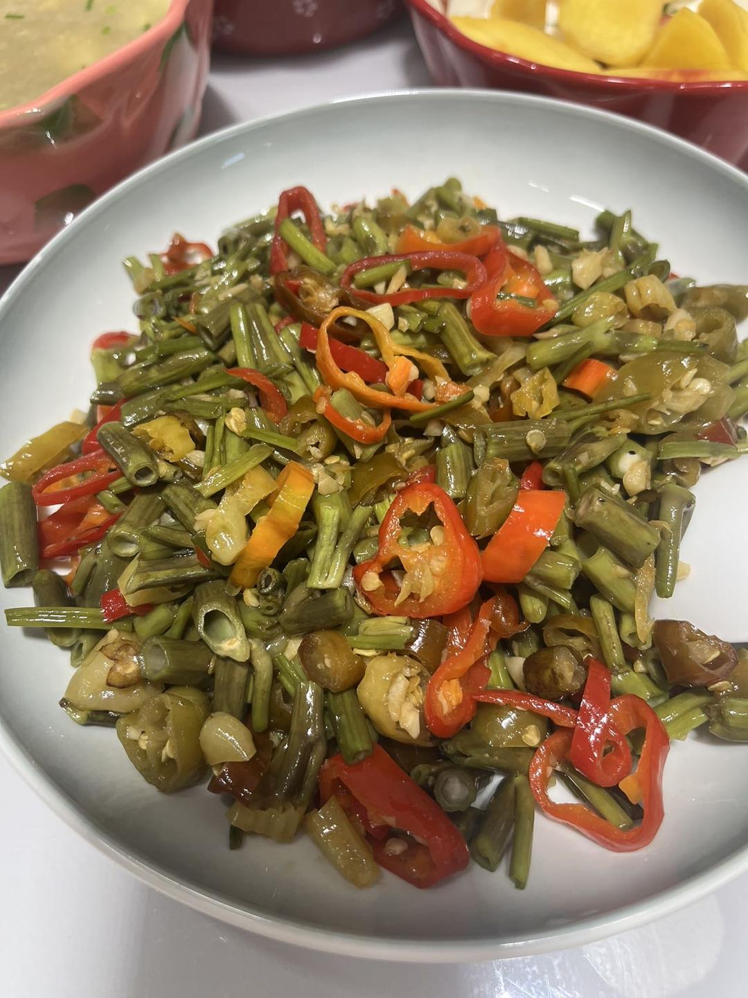 下饭酸辣空心菜梗