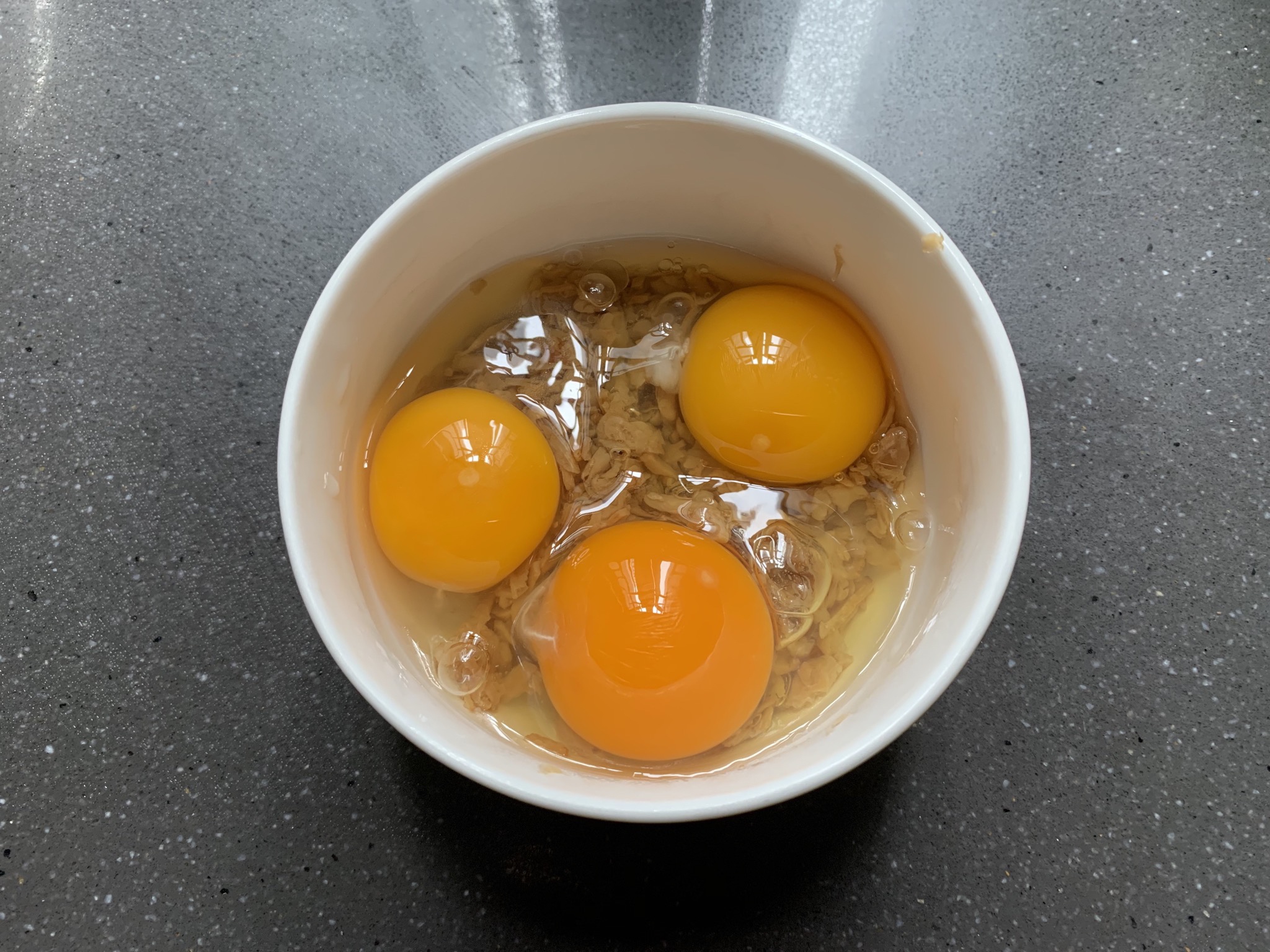 超简单的菜脯（萝卜干）煎蛋🍳的做法