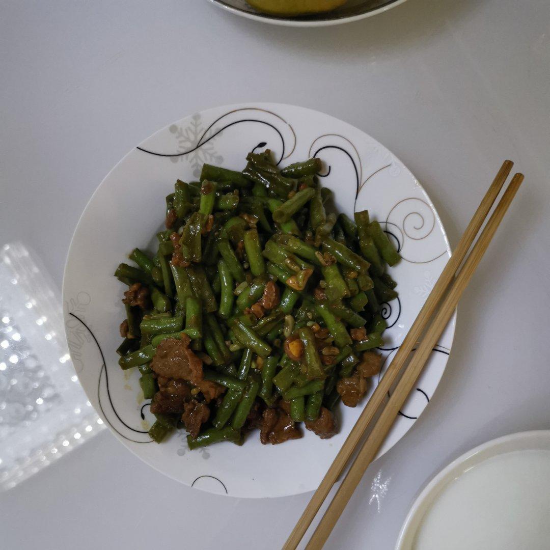 豆角炒肉丝