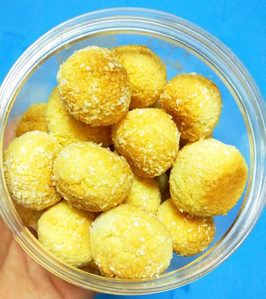 做给张先生的椰蓉金丝球