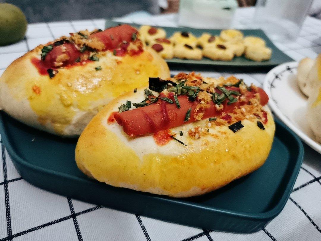 香葱火腿肉松面包