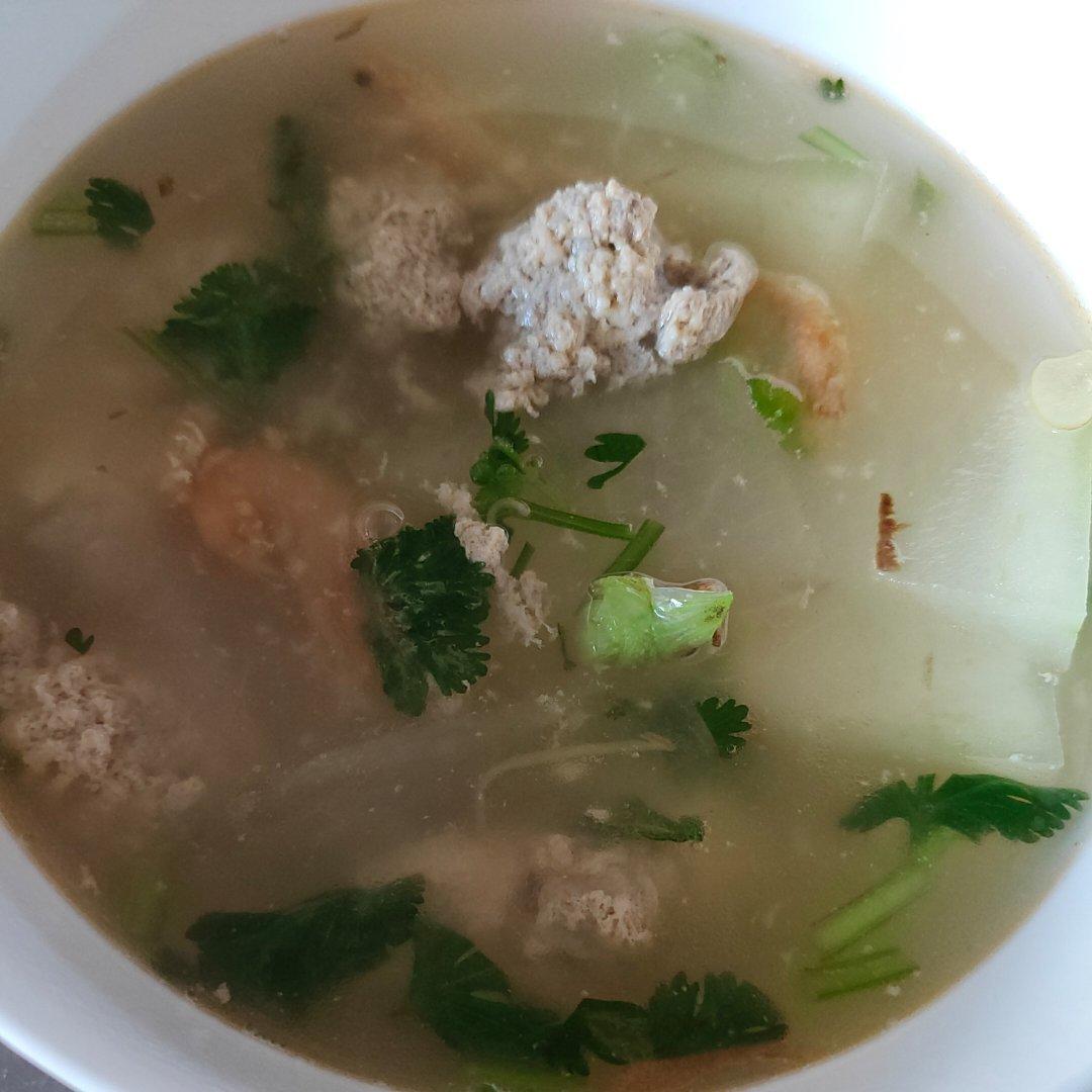 羊肉丸子冬瓜汤