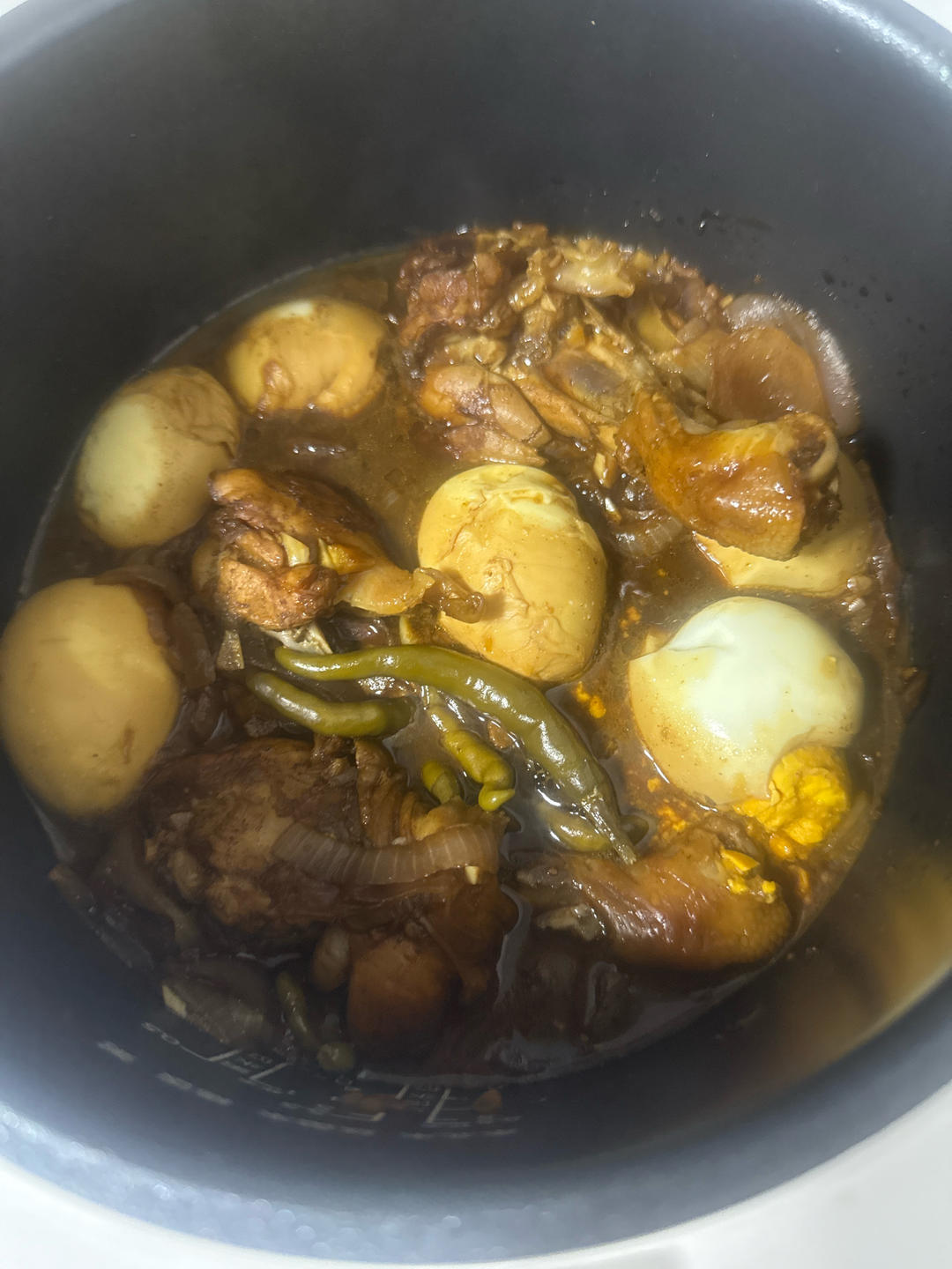不需要厨艺的减脂餐——电饭煲焖鸡腿