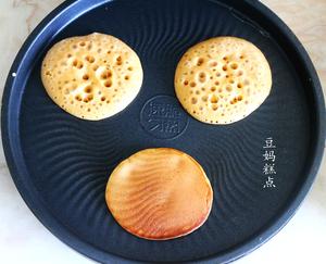 中式松饼，早起3分钟煎好，又软又香的做法 步骤6