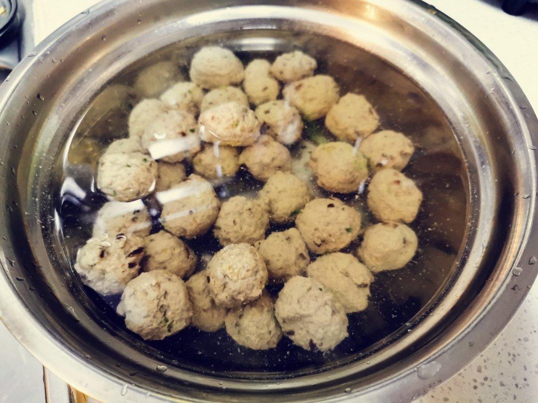 萌萌嫩嫩哒肉丸子
