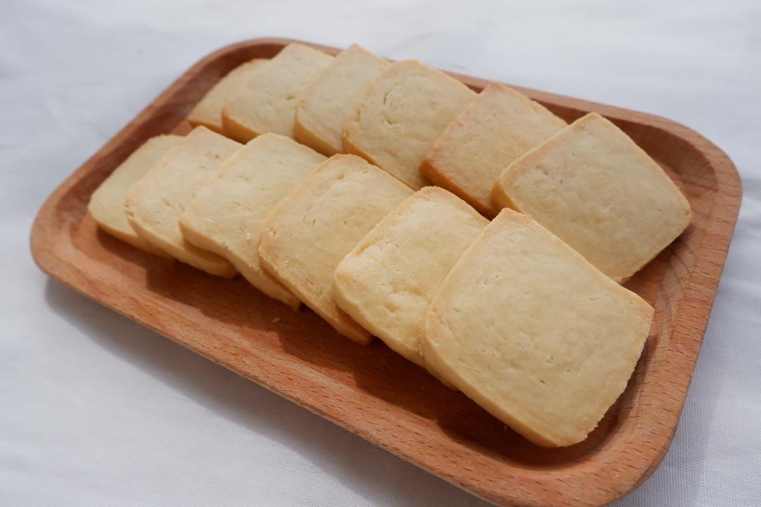 炼乳饼干