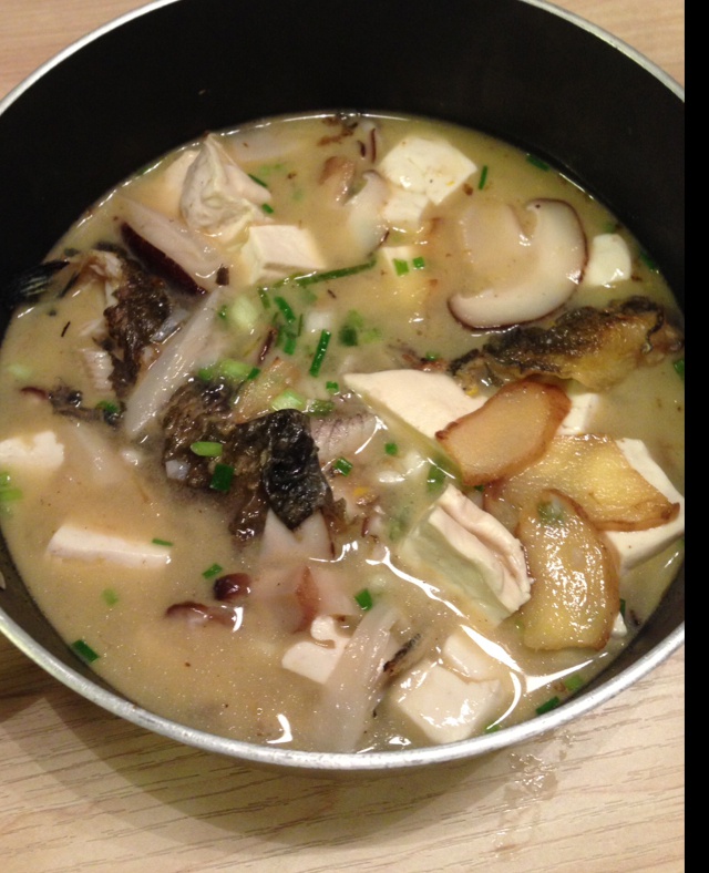鲫鱼豆腐汤