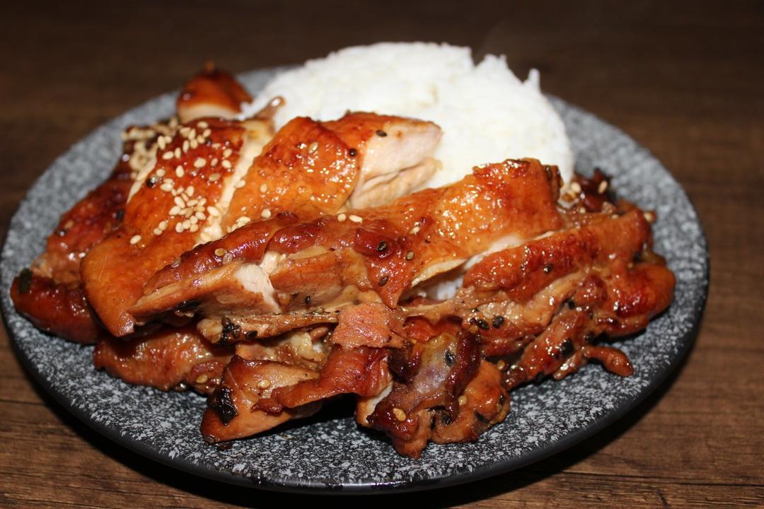 照烧鸡腿饭