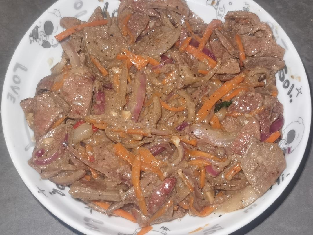荤菜：洋葱爆猪肝