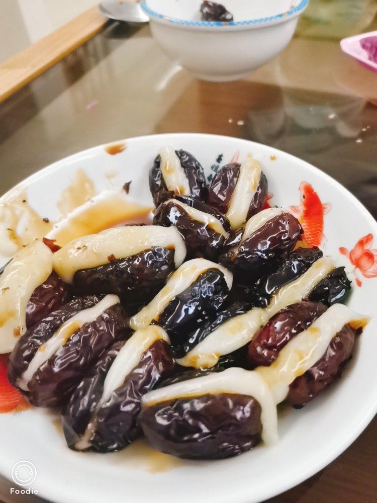 心太软— 红枣夹糯米粉