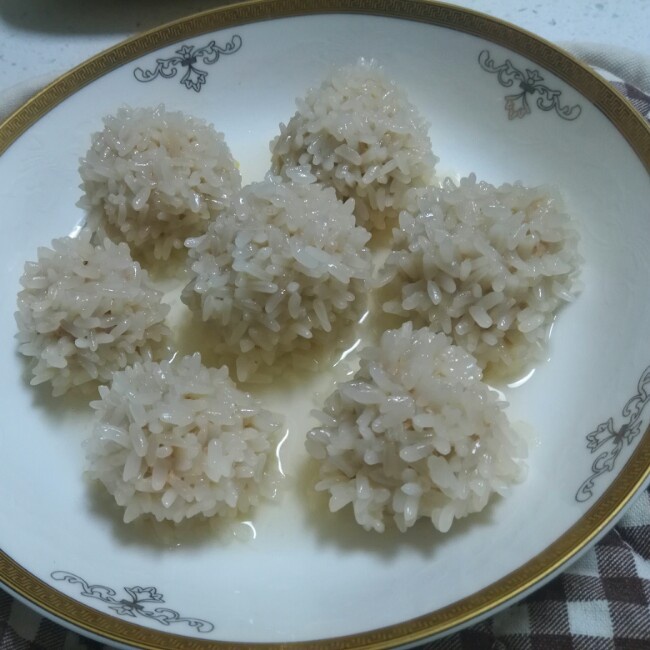 糯米珍珠丸子