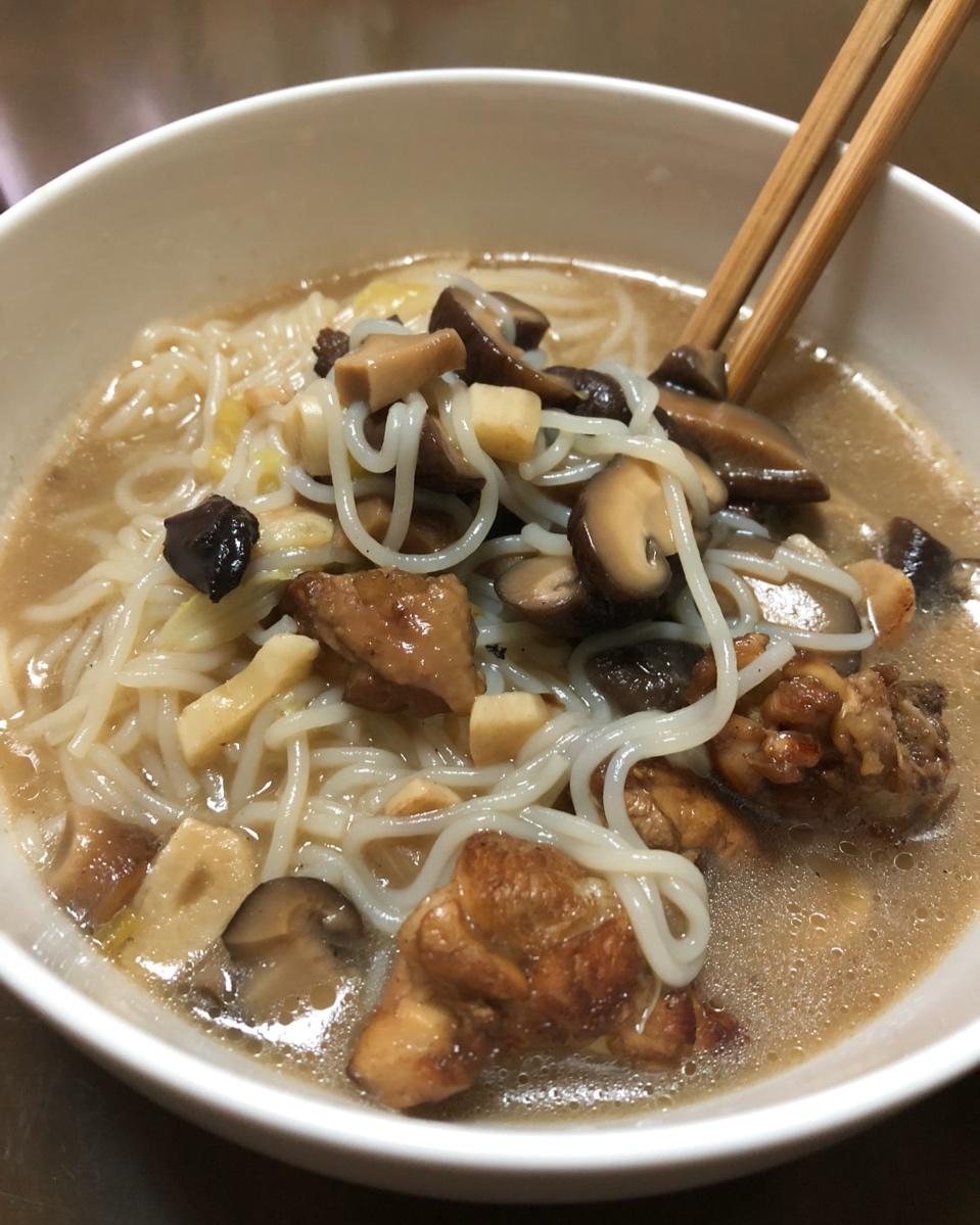 红烧鸡腿炖白菜粉条