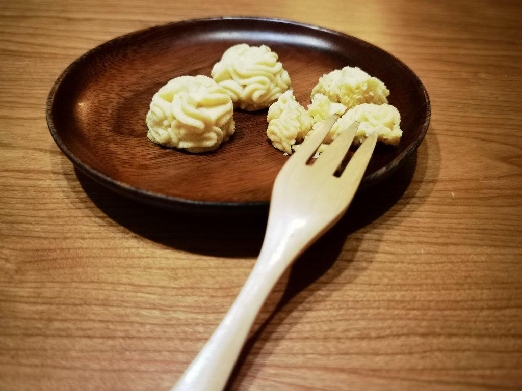 被业界猜了很久的网红牛油小花曲奇配方，酥的掉渣